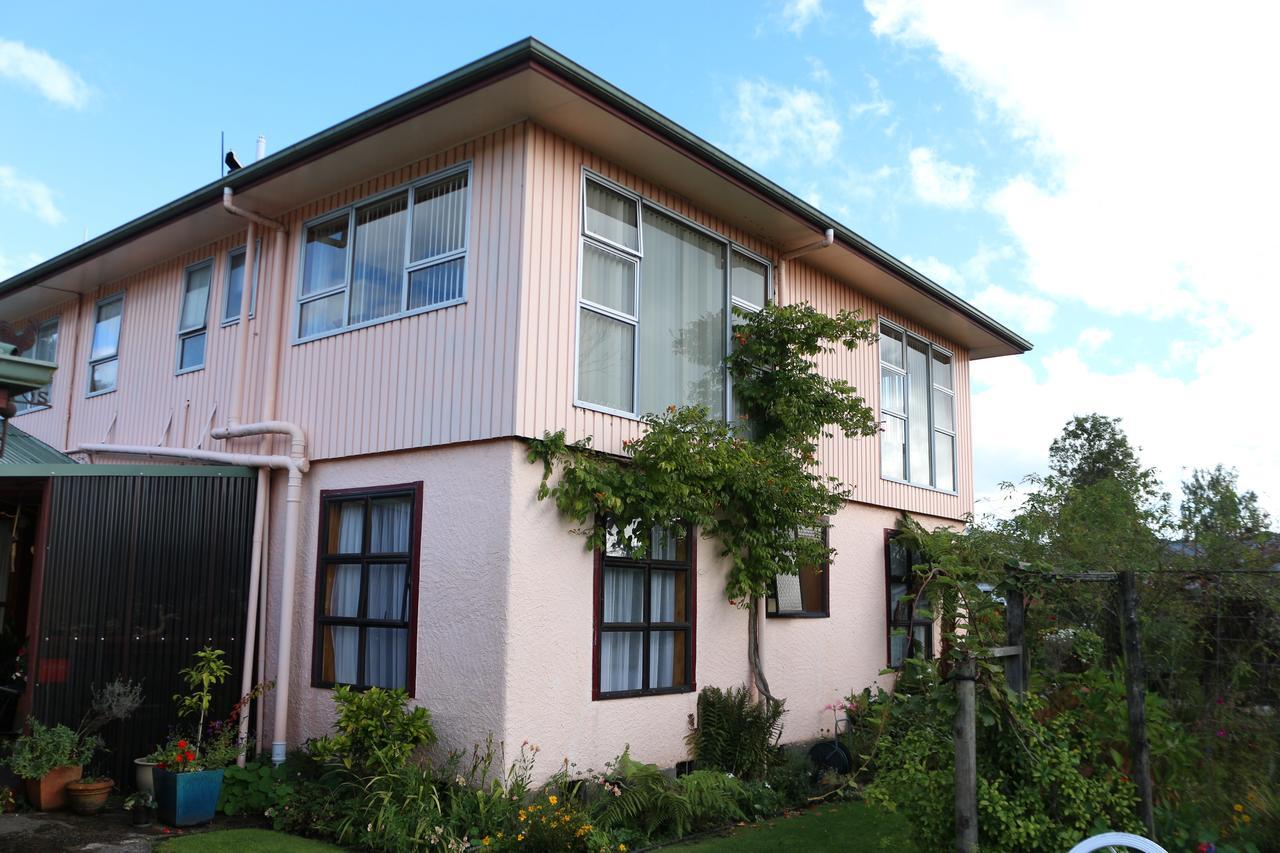 Quartz Lodge Reefton Exterior photo